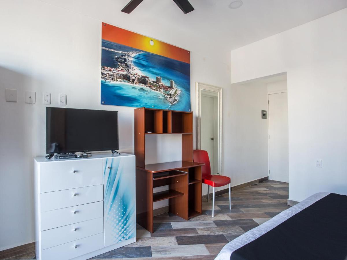 Capital O Cancun Ocean View, 칸쿤 외부 사진 A room at the hotel